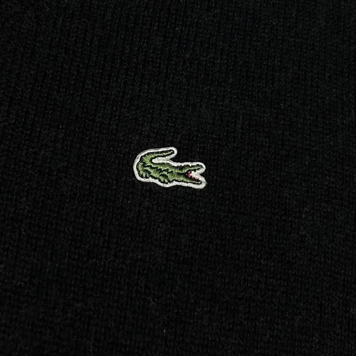 [ M ] Lacoste 라코스테 네이비 울 브이넥 니트