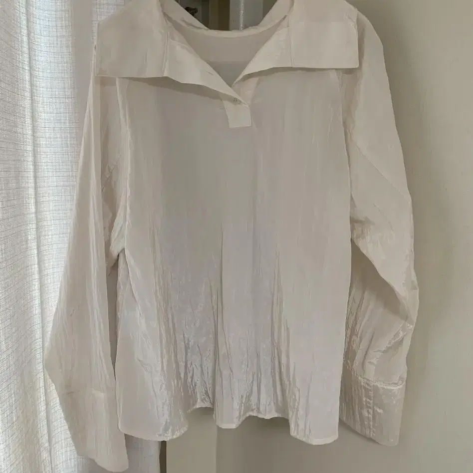 시엔느 블라우스 shasha highneck blouse