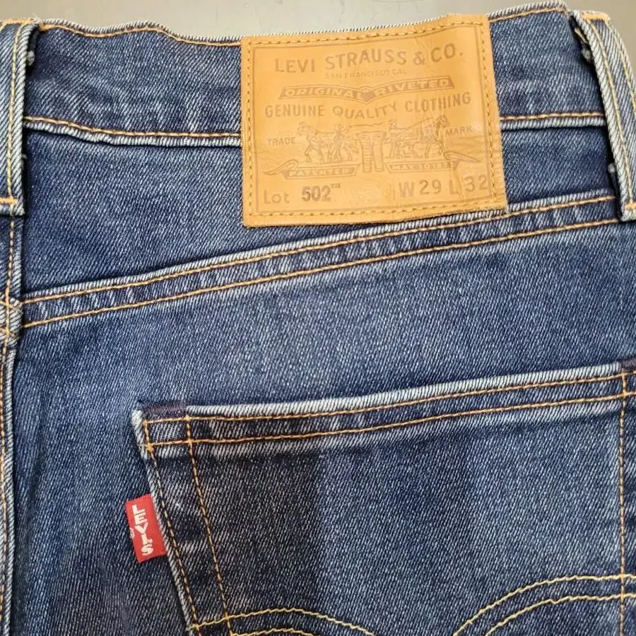 LEVI'S 리바이스 502 프리미엄 퍼포먼스 빅E 데님팬츠