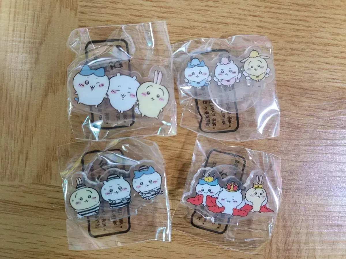 Chiikawa acrylic stands for sale