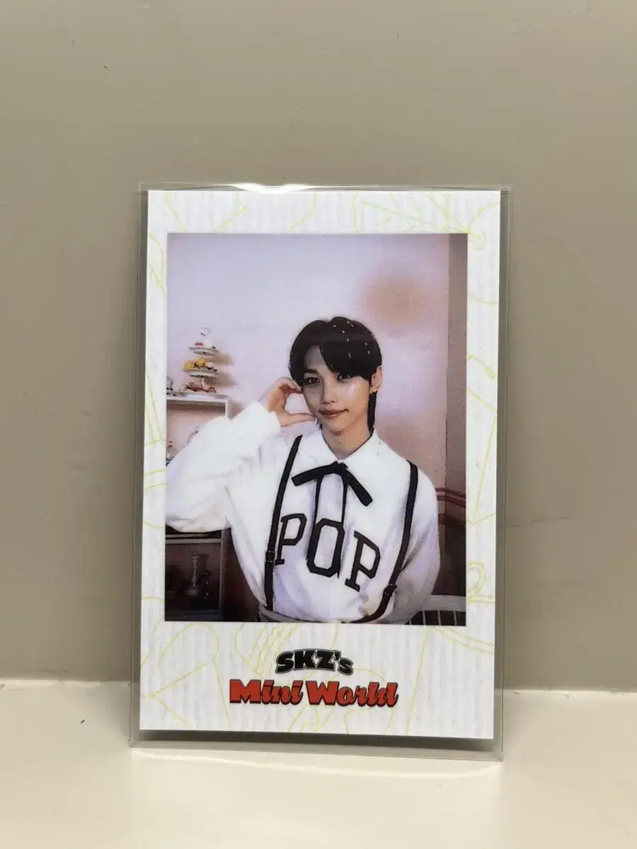 Straykids skz seasons greetings pre-order benefit felix Yongbok