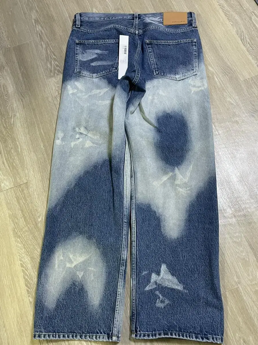 Sunflower Bleached Denim 32/30