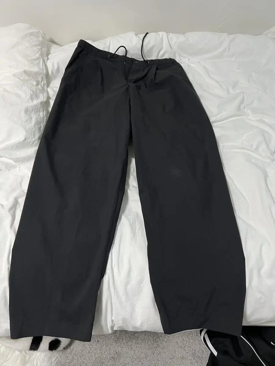 OURSELVES Wide-legged pants . SIZE 3