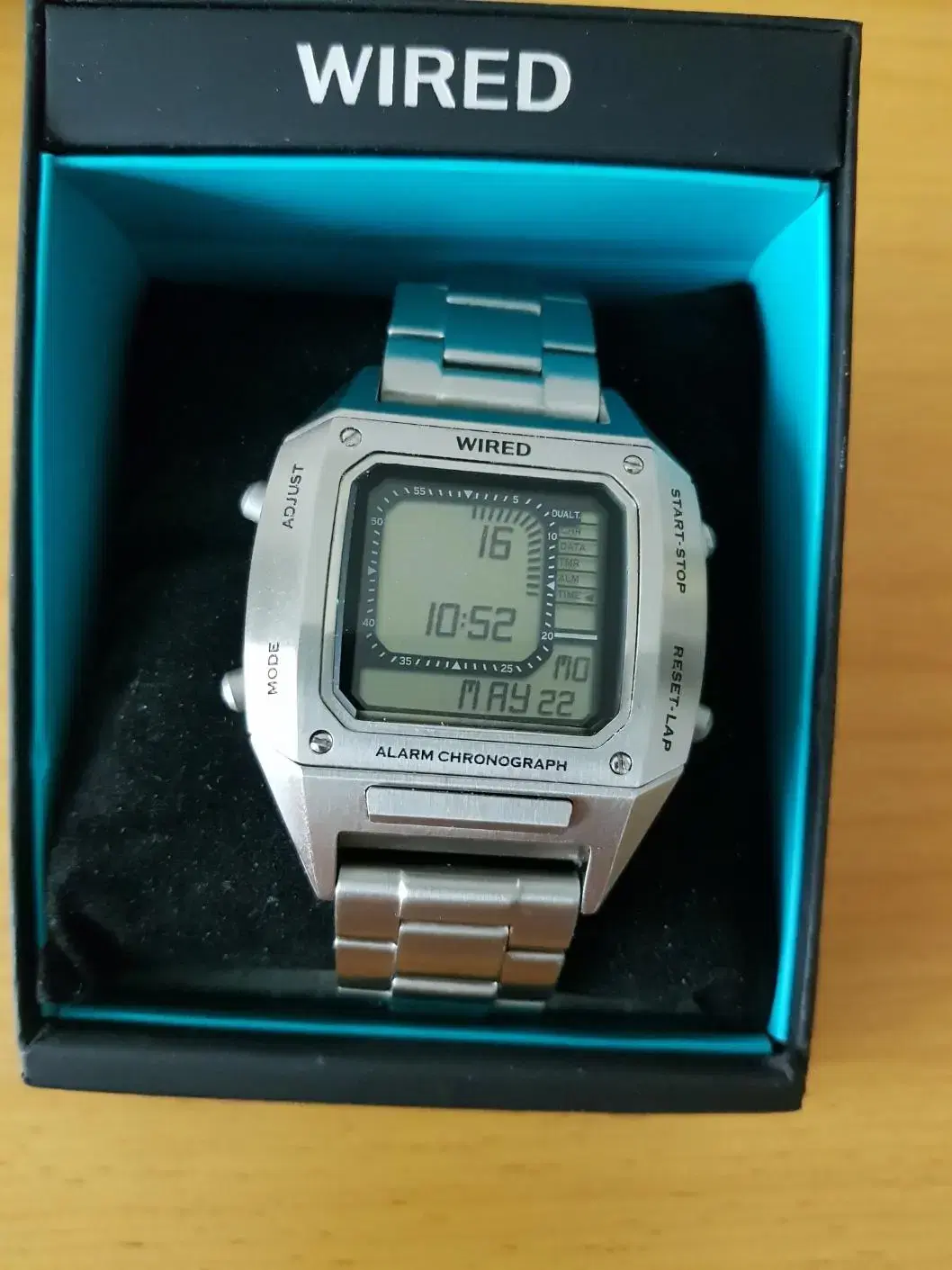 단종 세이코 wired AGAM-401 디지털 시계 브랜드 중고거래