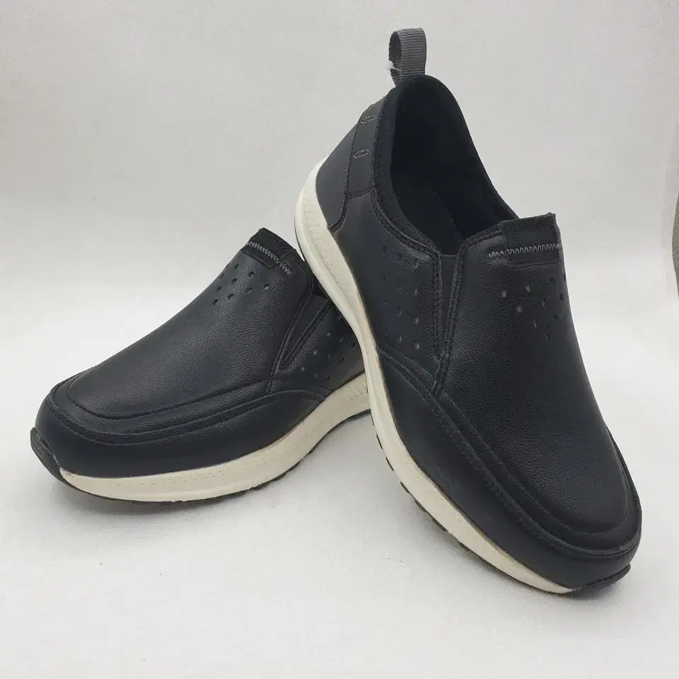 250 30,000 won Men's slip-ons Men's sneakers Men's sneakers