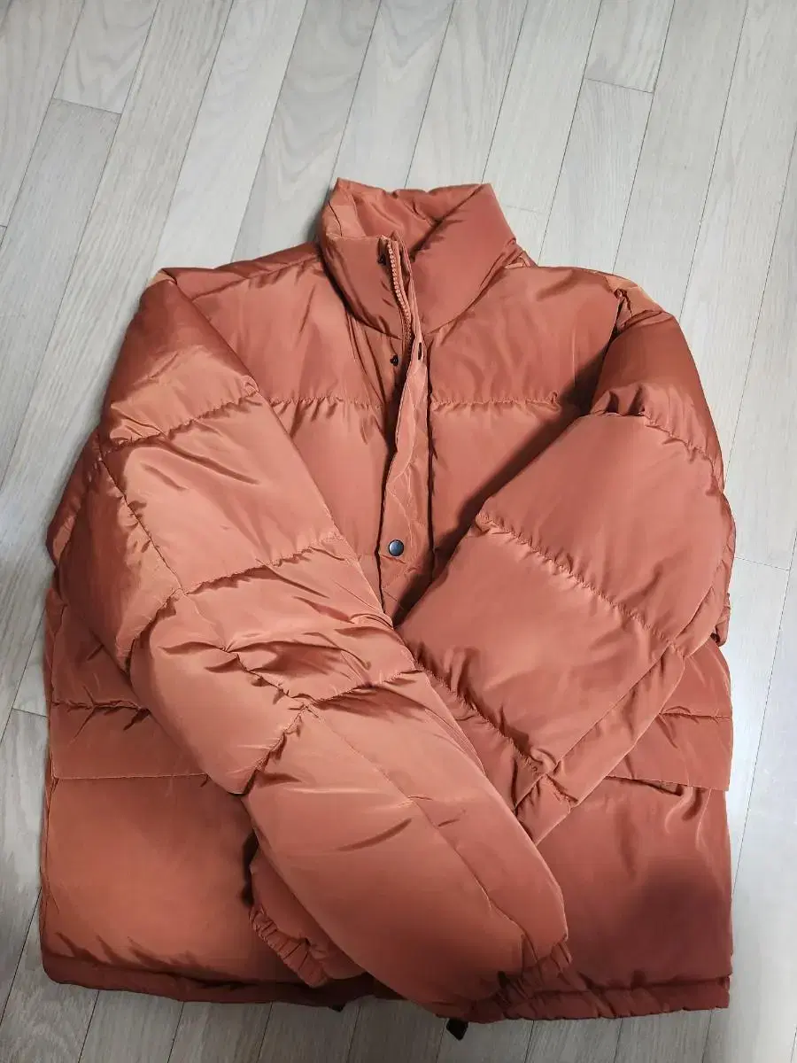 Non-slow padding sellsXL