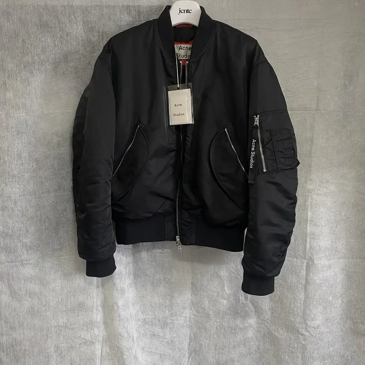 아크네 마키오 블랙 46 /Acne makio Black 46