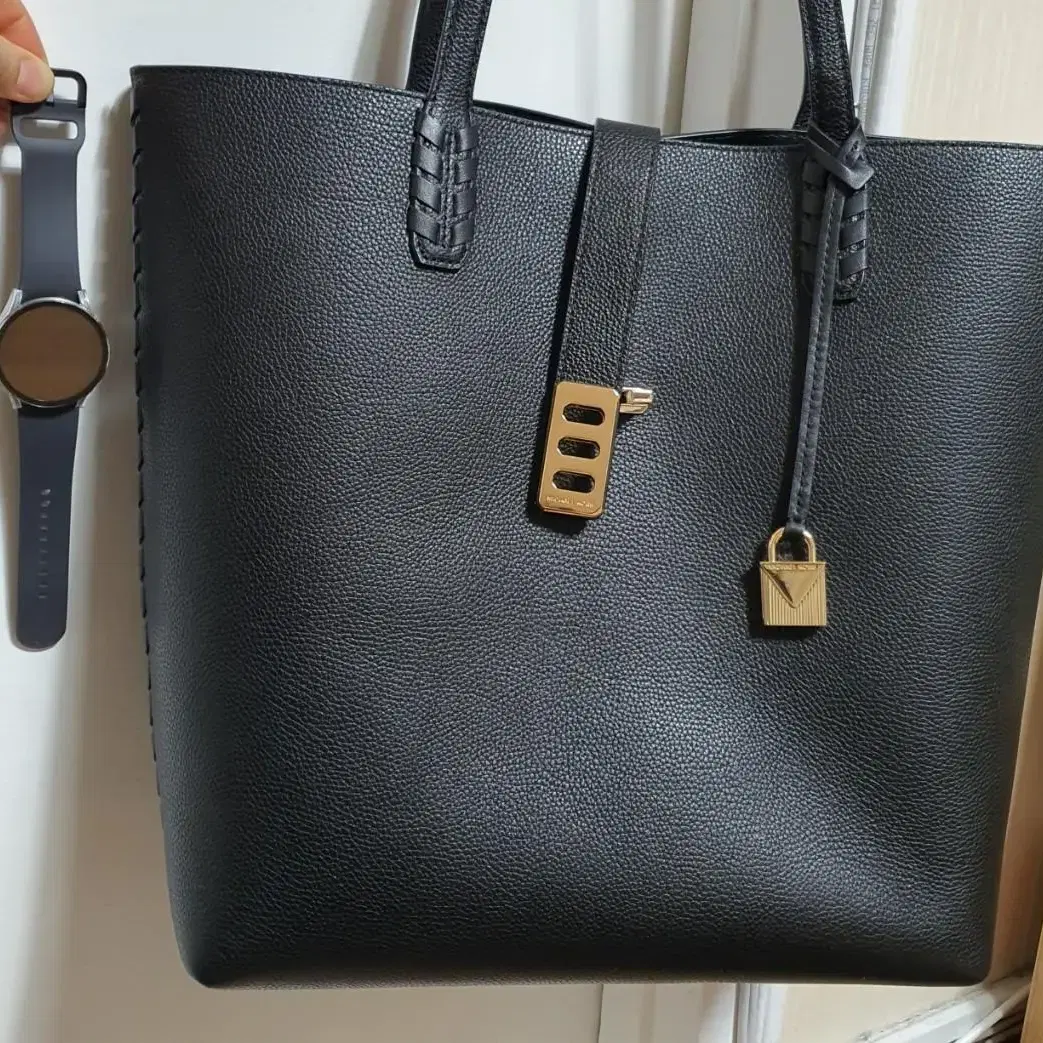 저렴하게 급처분 Michael Kors 마이클 코어스 가방 숄더백