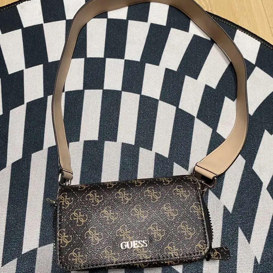 Guess Picnic Mini Shoulder Bag Handbag