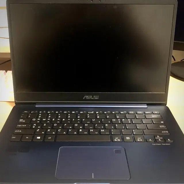 ASUS zenbook 14 모델 (UX430U) 노트북 판매합니다