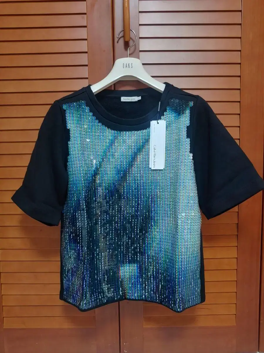 Genuine Calvin Klein sequined vahn new item 55-66