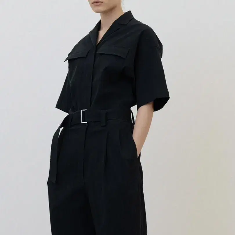 르(le) seersucker belted jumpsuit