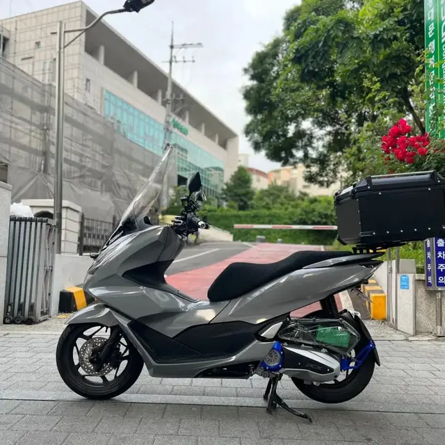 PCX125 회색 민무늬 데칼  판매합니다.