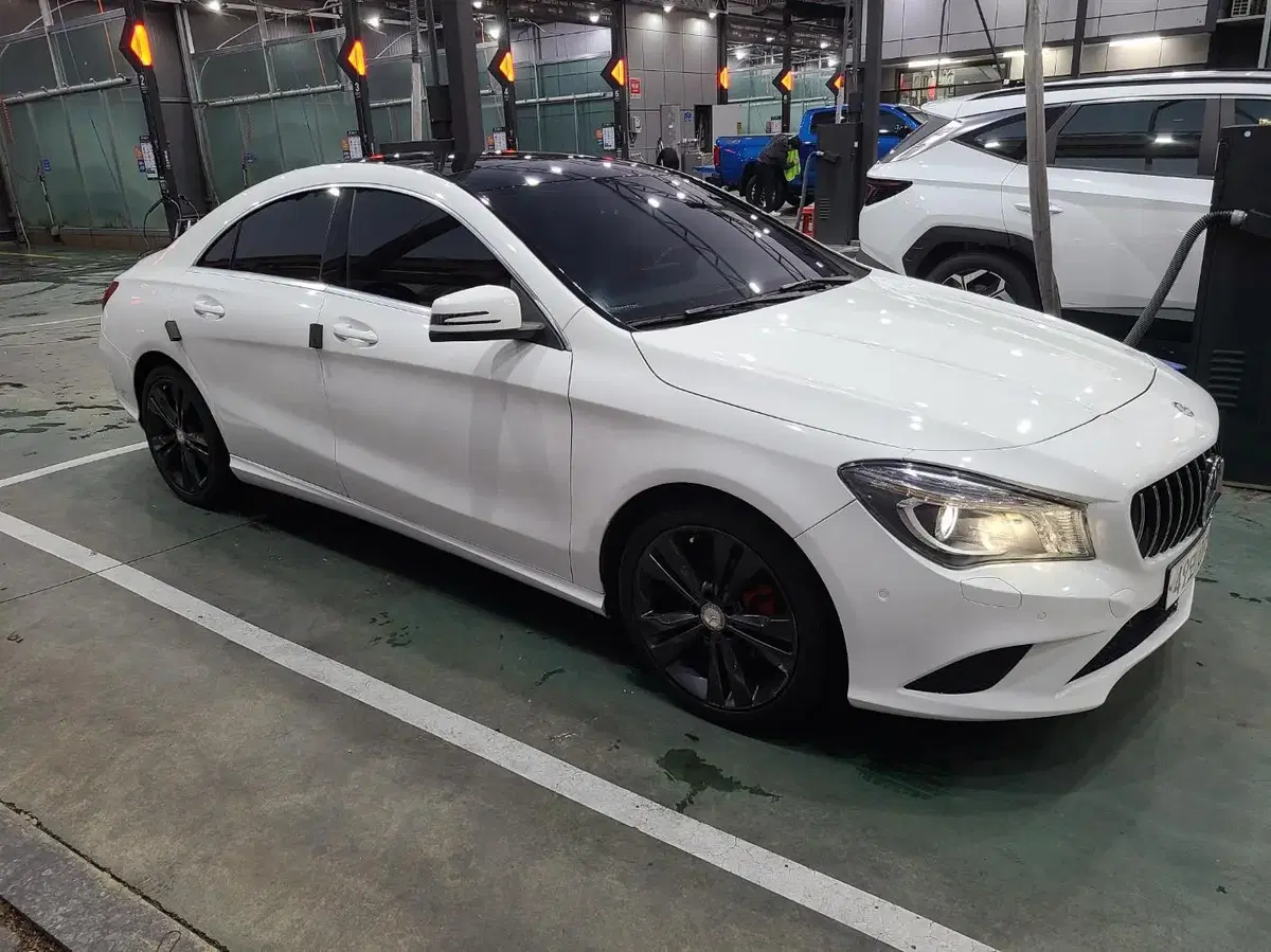 벤츠/cla200CDI/14년3월/흰색/디젤/대구 - 3
