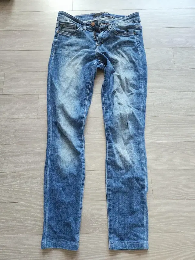 Joes jeans 프리미엄 일자핏 진 24 (크게나옴)