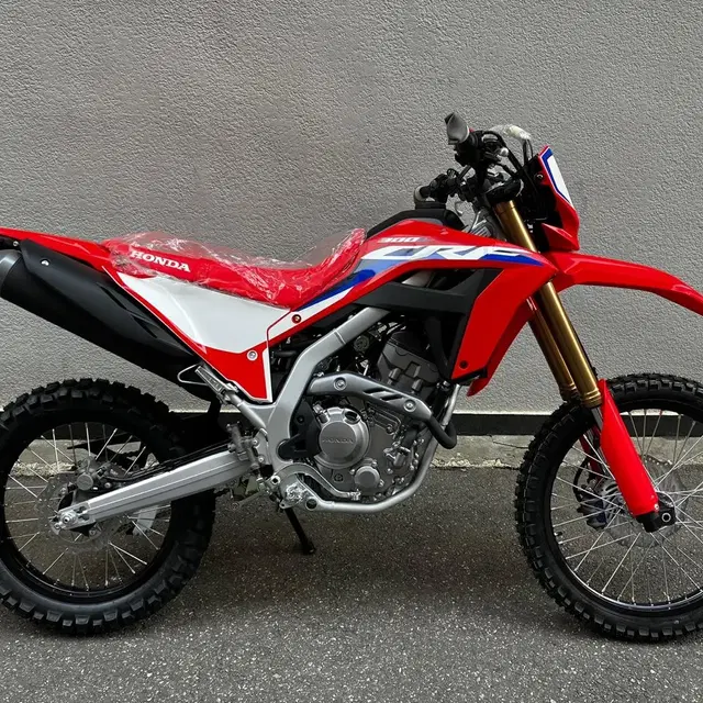 혼다모터사이클 정식 CRF300L 신차 판매 합니다.