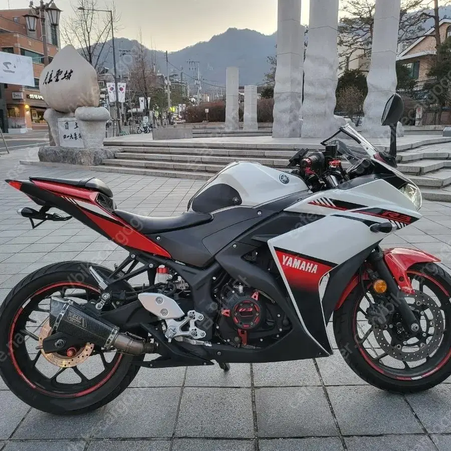 야마하 YZF- R3 ( 상세설명)