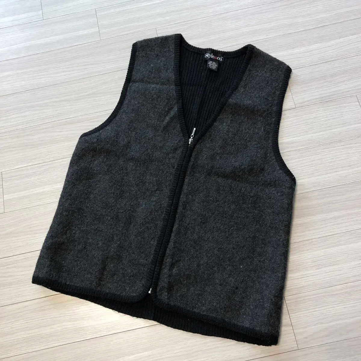 Style&co wool vest.