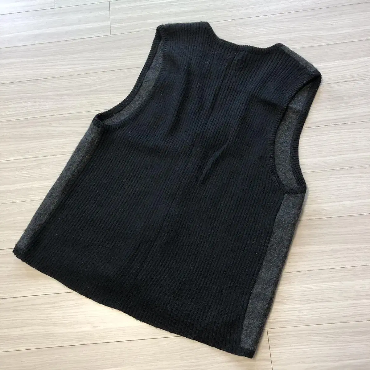 Style&co wool vest.