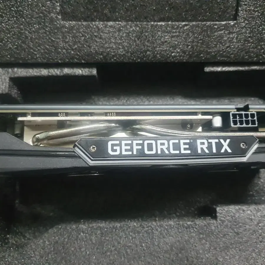 이엠텍 rtx2060s 그래픽카드 팝니다.