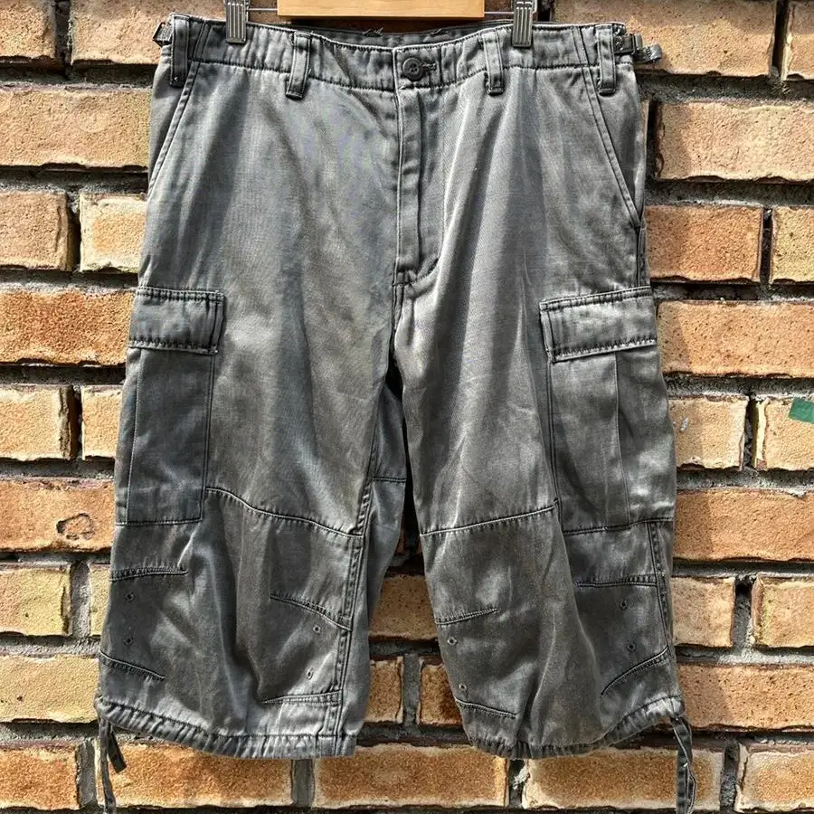 2002 s/s Revolver metalic utility shorts