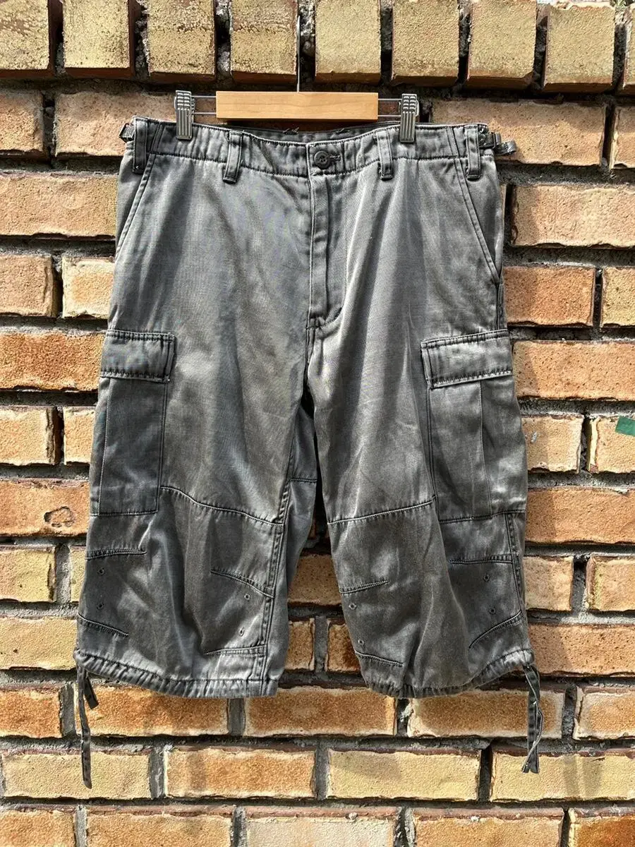 2002 s/s Revolver metalic utility shorts