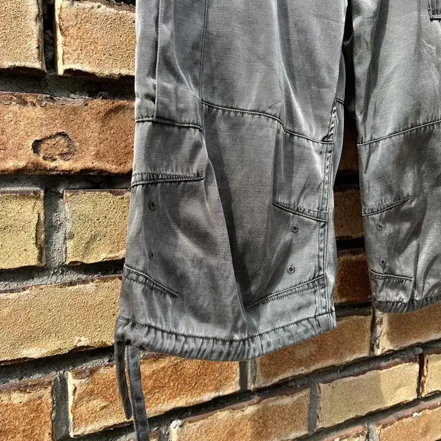 2002 s/s Revolver metalic utility shorts