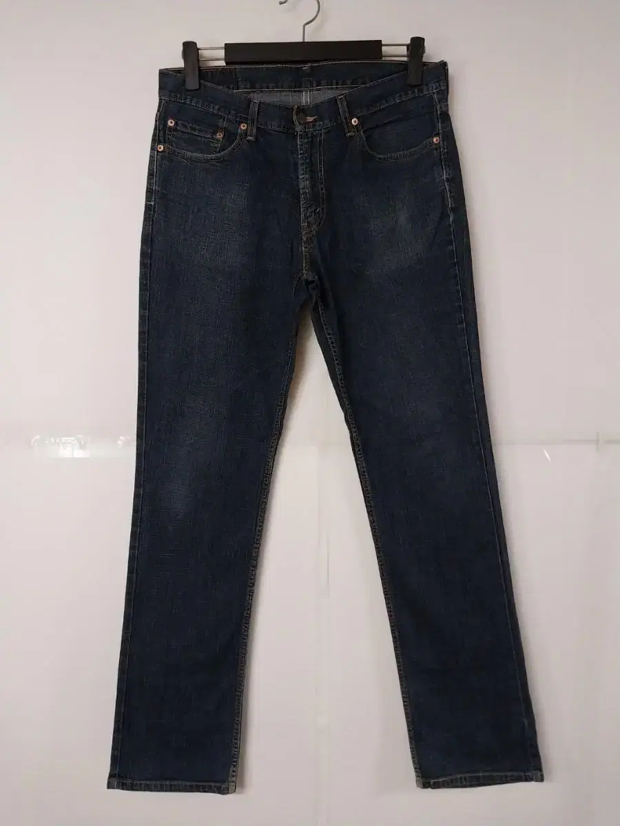 34) Levi's 531 washed span jin blue straight leg jeans