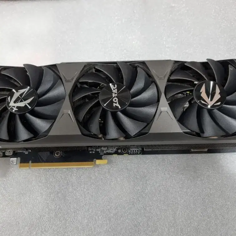 24년10~12월까지 as남음 ZOTAC RTX 3070 Ti 트리니티