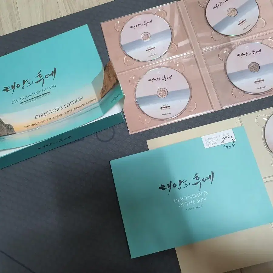 (네고가능)태양의후예 감독판DVD(디스크/포토북 구성)