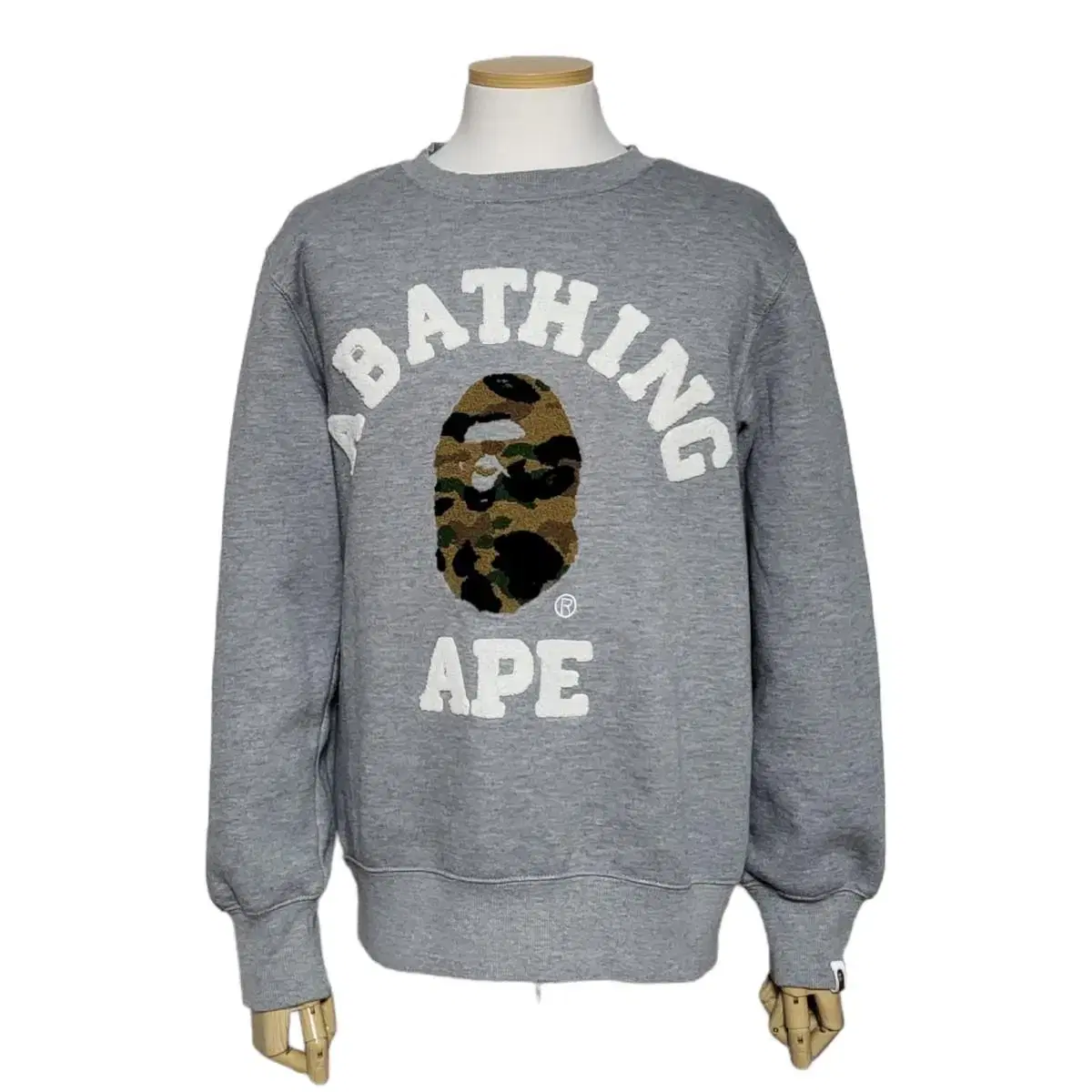 베이프맨투맨 베이프유인원 베이프샤크 베이프스웻셔츠 베이프자켓 bape