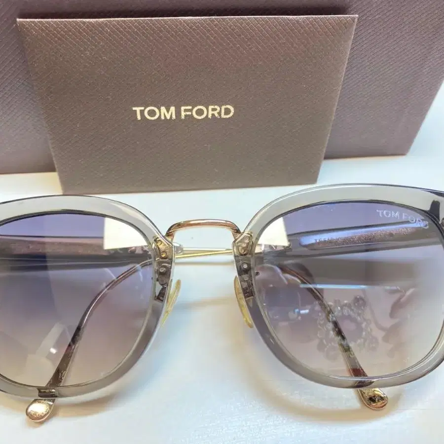 톰포드 TOM FORD 선글라스