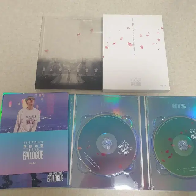 방탄 콘서트 DVD 블레 한국 일본 화온스 화에필 윙즈 윙콘 럽셀콘 풀박