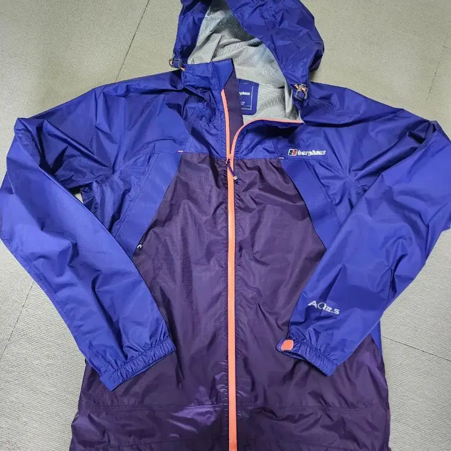 Berghaus 바람막이 95