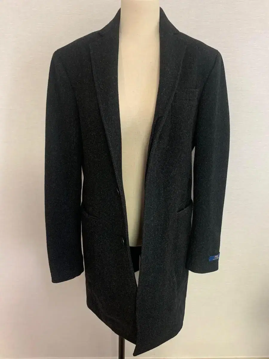 (almost new) polo men's single coat size small