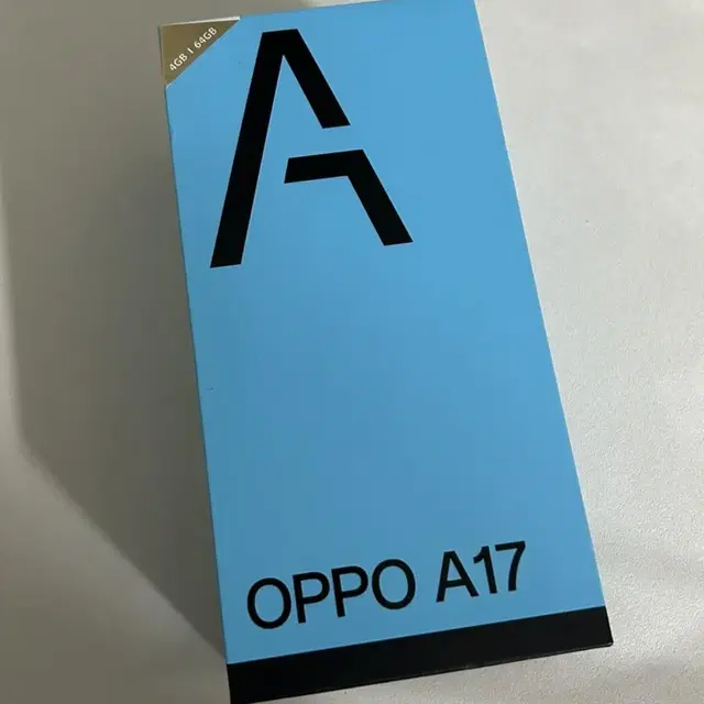 Oppo A17 미사용 새상품 64g 23.03.21제조 판매합니다