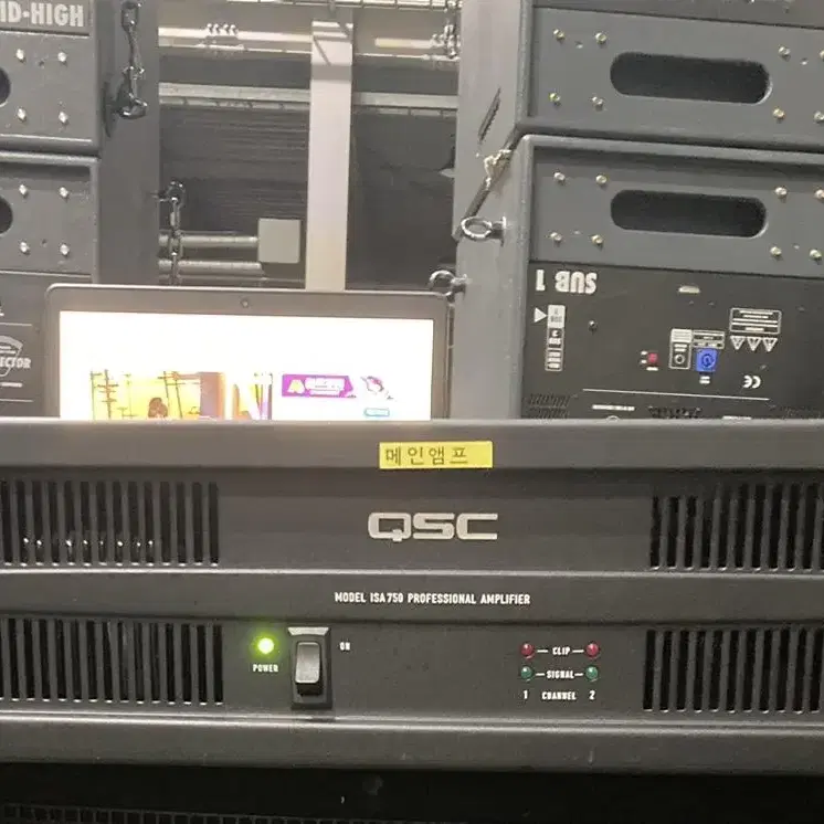 QSC iSA 750  파워엠프