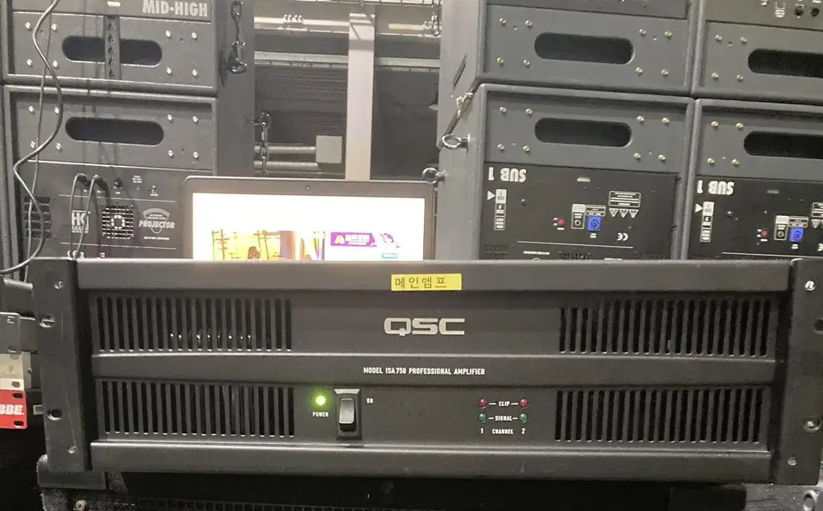 QSC iSA 750  파워엠프