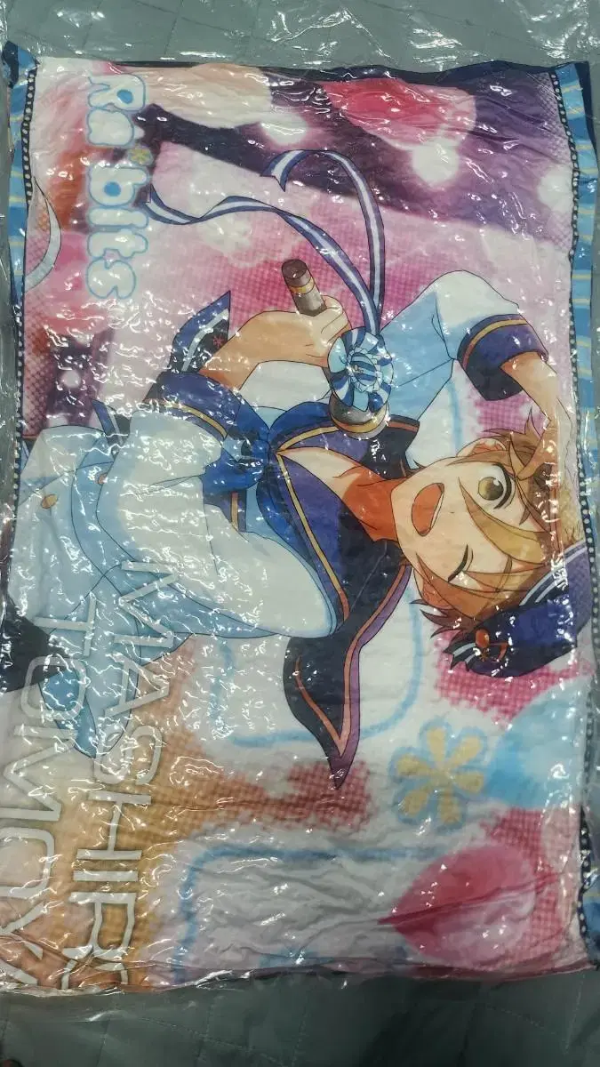 (Unsealed) Tomoya Ichibankuji Double-sided Large Cushion Rabbitz Ensemble Stars