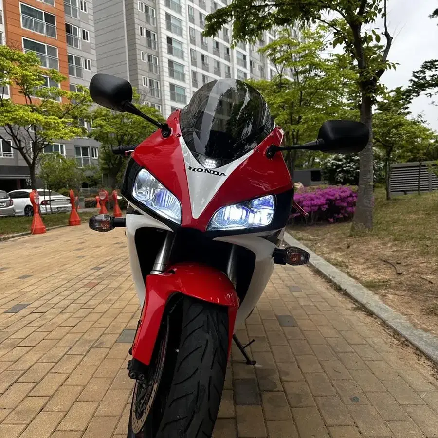 2007 HONDA CBR-1000RR 판매합니다.