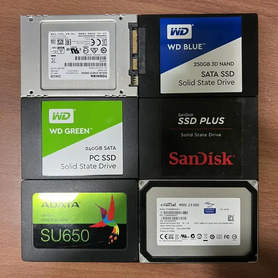 외산 ssd 240, 250, 256 팝니다.