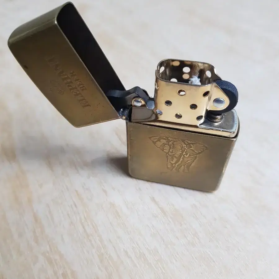 지포라이터 팝니다.zippo