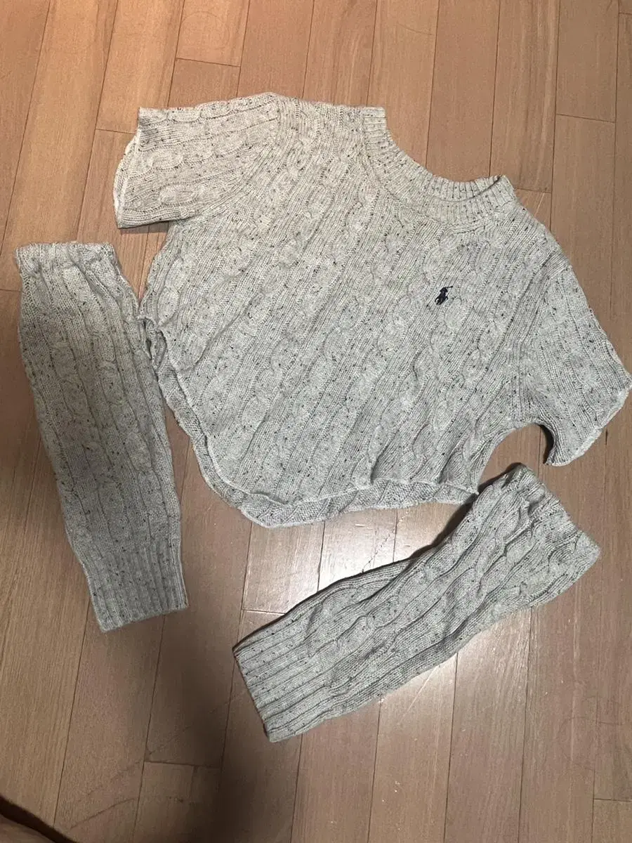 YeonnamYi PolovanPalknit Crop+Warmer