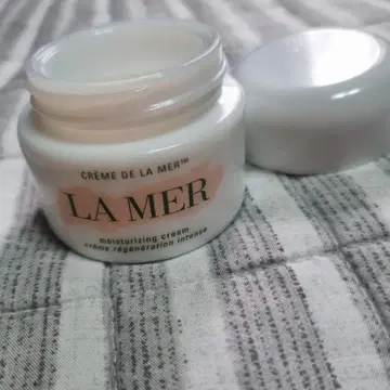 라메르 모이스춰라이징 크림 30ml 중고 | 브랜드 중고거래 플랫폼, 번개장터 라메르 모이스춰라이징 크림 30Ml 중고 | 브랜드 중고거래 플랫폼, 번개장터