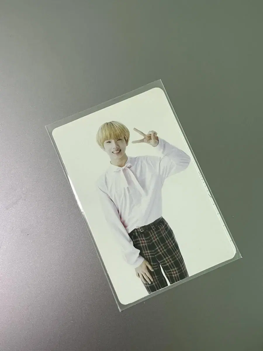 jisung sats photocard