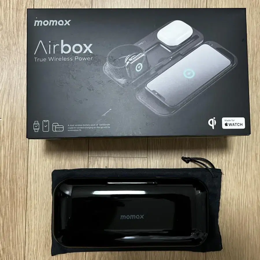 MOMAX Airbox 보조배터리