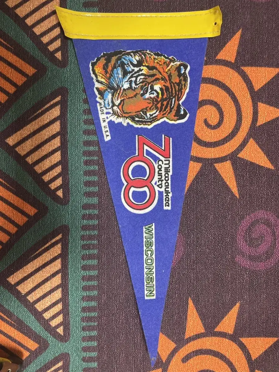 Vtg pennant