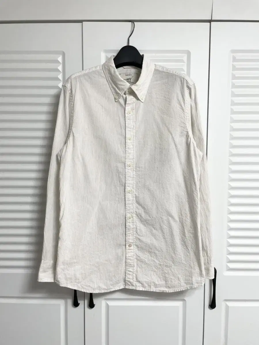 HenryCotton and linen shirt