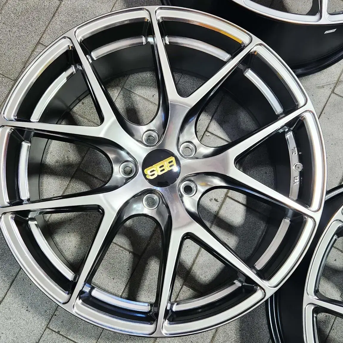 20인치 BBS CIR.st (PCD120) 하이퍼블랙-BMW/말리부