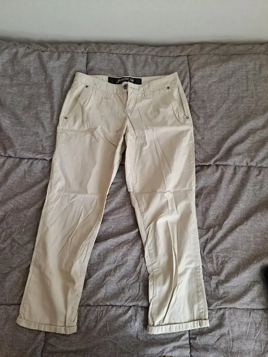 Cropped cotton pants